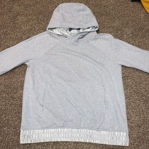 Lululemon sweatshirt